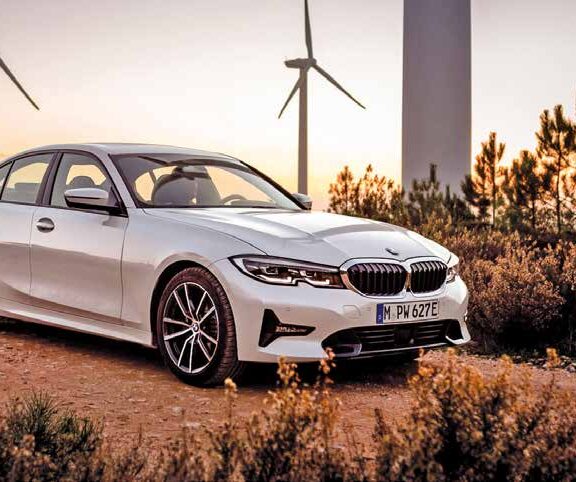 BMW 330e xDrive