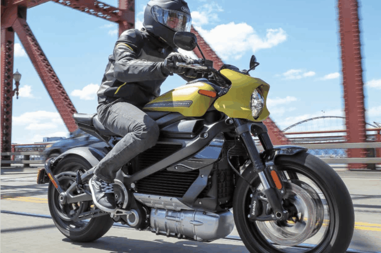Harley-Davidson 1er