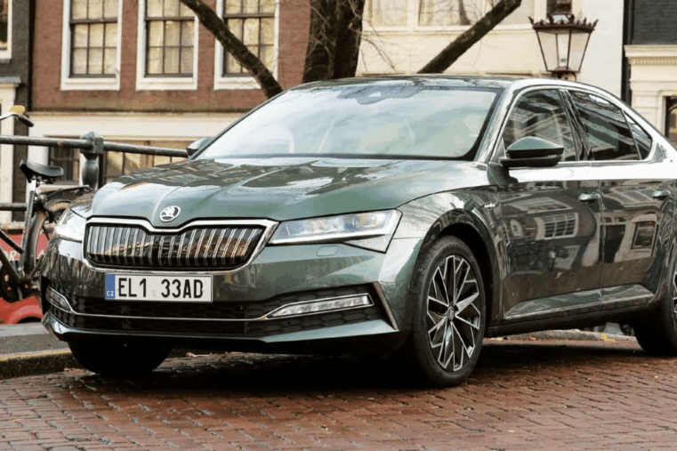 Skoda Superb iV