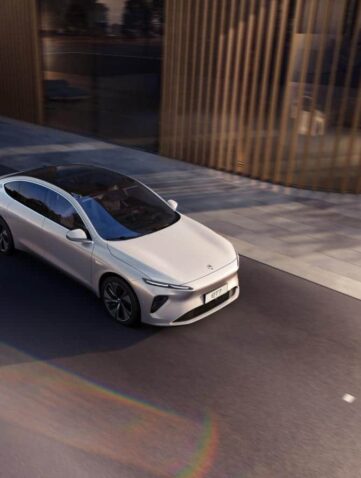 Nio ET7