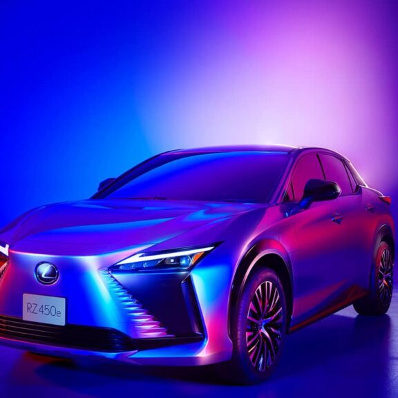 Lexus RZ 450e
