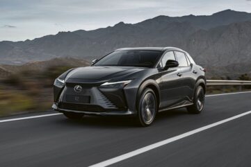 Lexus RZ 450e