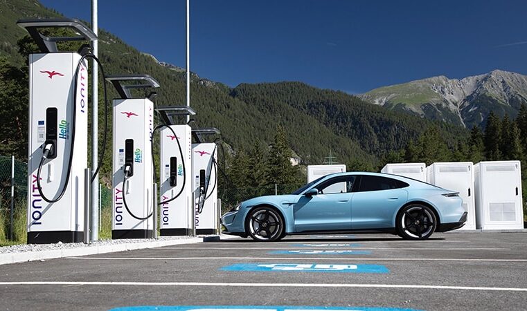recharge voiture électrique ionity
