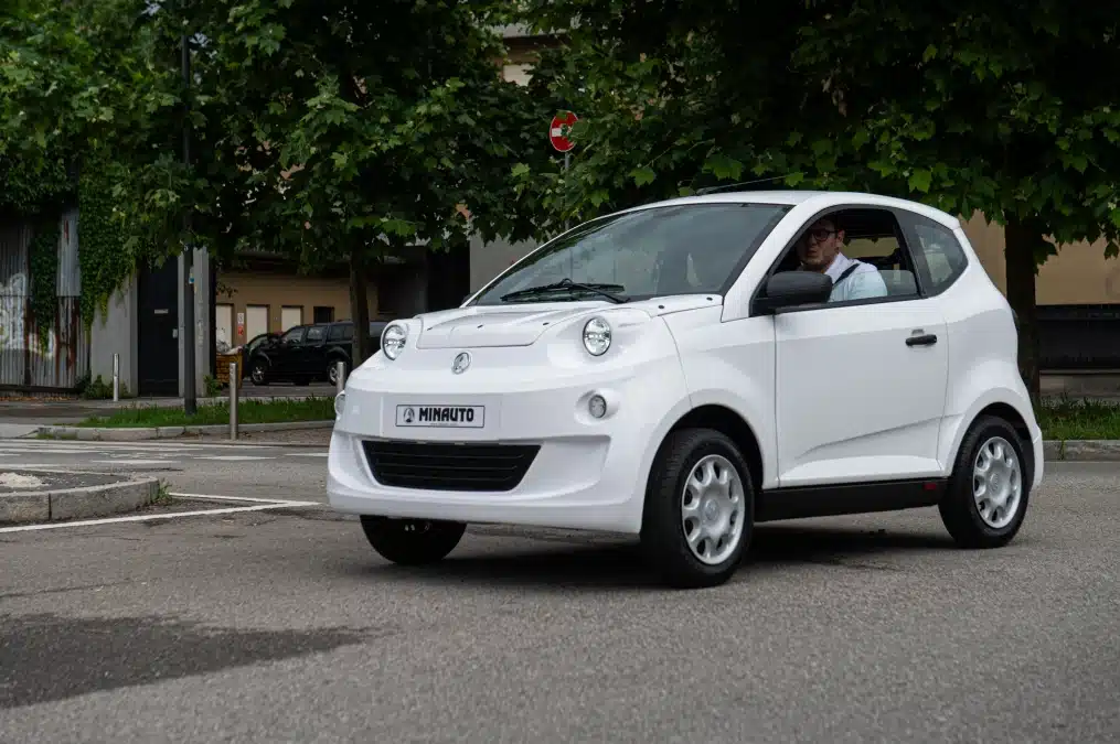 E-Minauto Access voiture électrique sans permis 