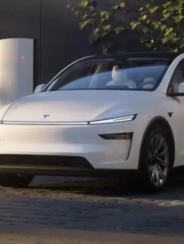 Tesla Model Y 2025