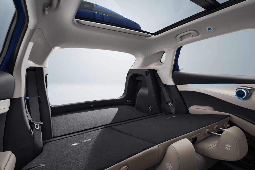 Volume de coffre du BYD ATTO 3 EVO SUV électrique familial