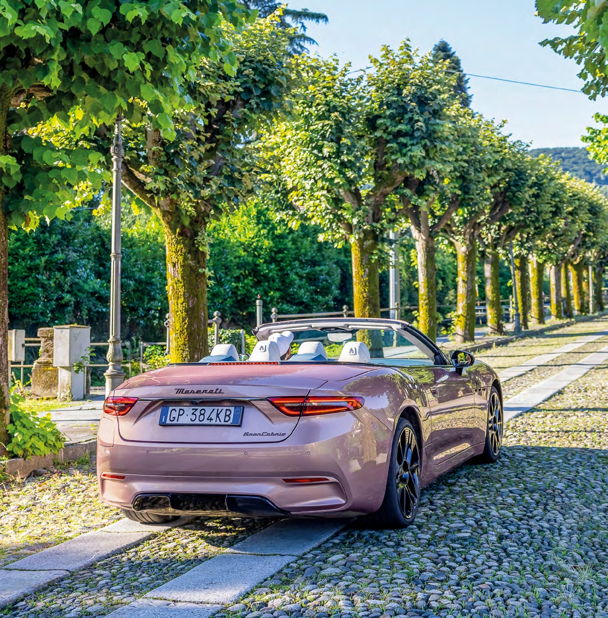 Vue arrière Maserati GranCabrio Folgore