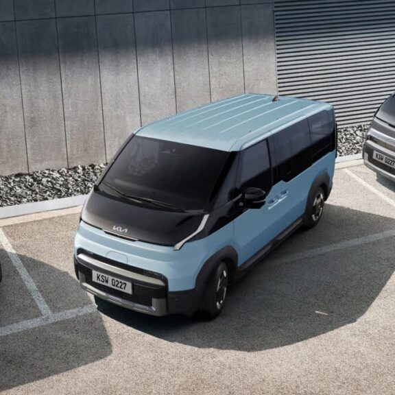 Kia PV5 van électrique décliné en plusieurs versions