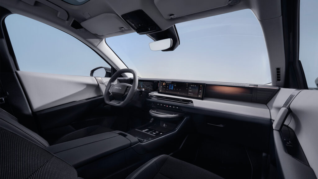 Nouvelle Lancia Gamma crossover fastback électrique