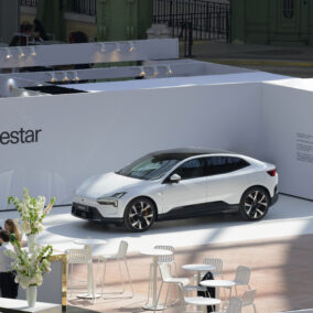 Polestar 4 exposée lors de Taste of Paris 2026 au Grand Palais à Paris
